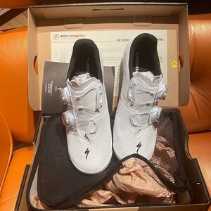 Brand new s-works torch size 37